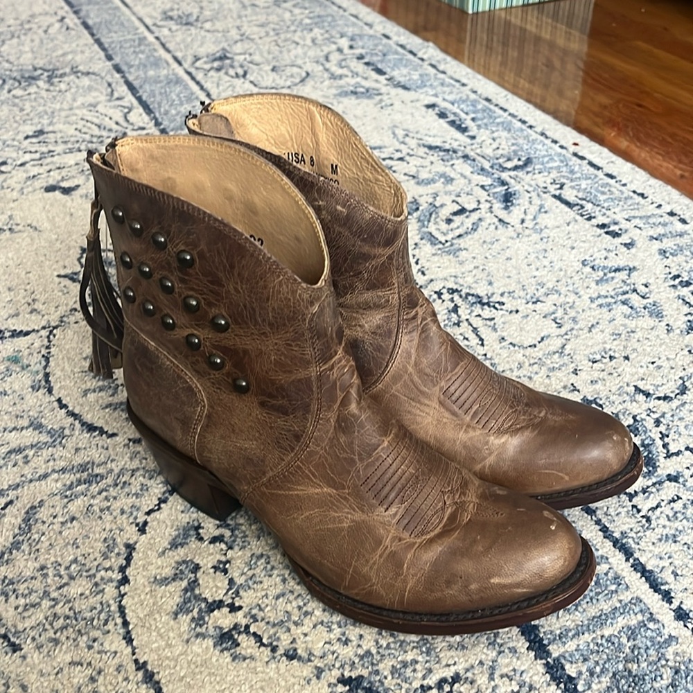 Shyanne Cowgirl Boots